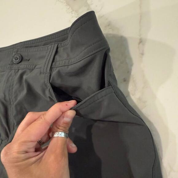 Eddie Bauer Adventure 2.0 Athletic Skort Skirt Women's 10 Gray Gorpcore Outdoors - Picture 3 of 9